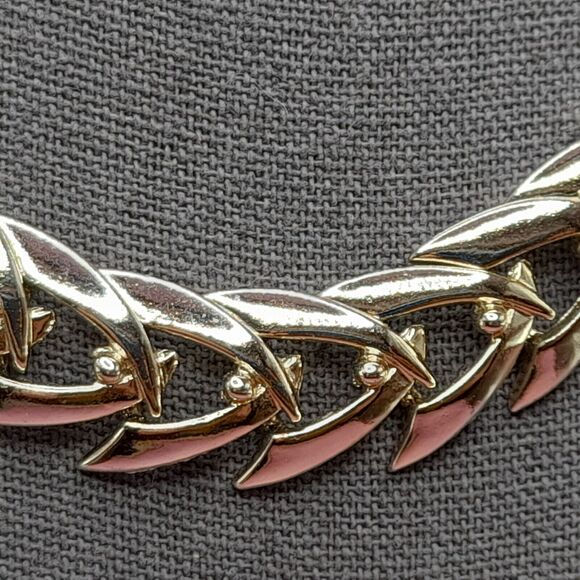 Coro Smooth Chain Linked Necklace Vintage Choker Gold Tone 16” - Picture 6 of 12